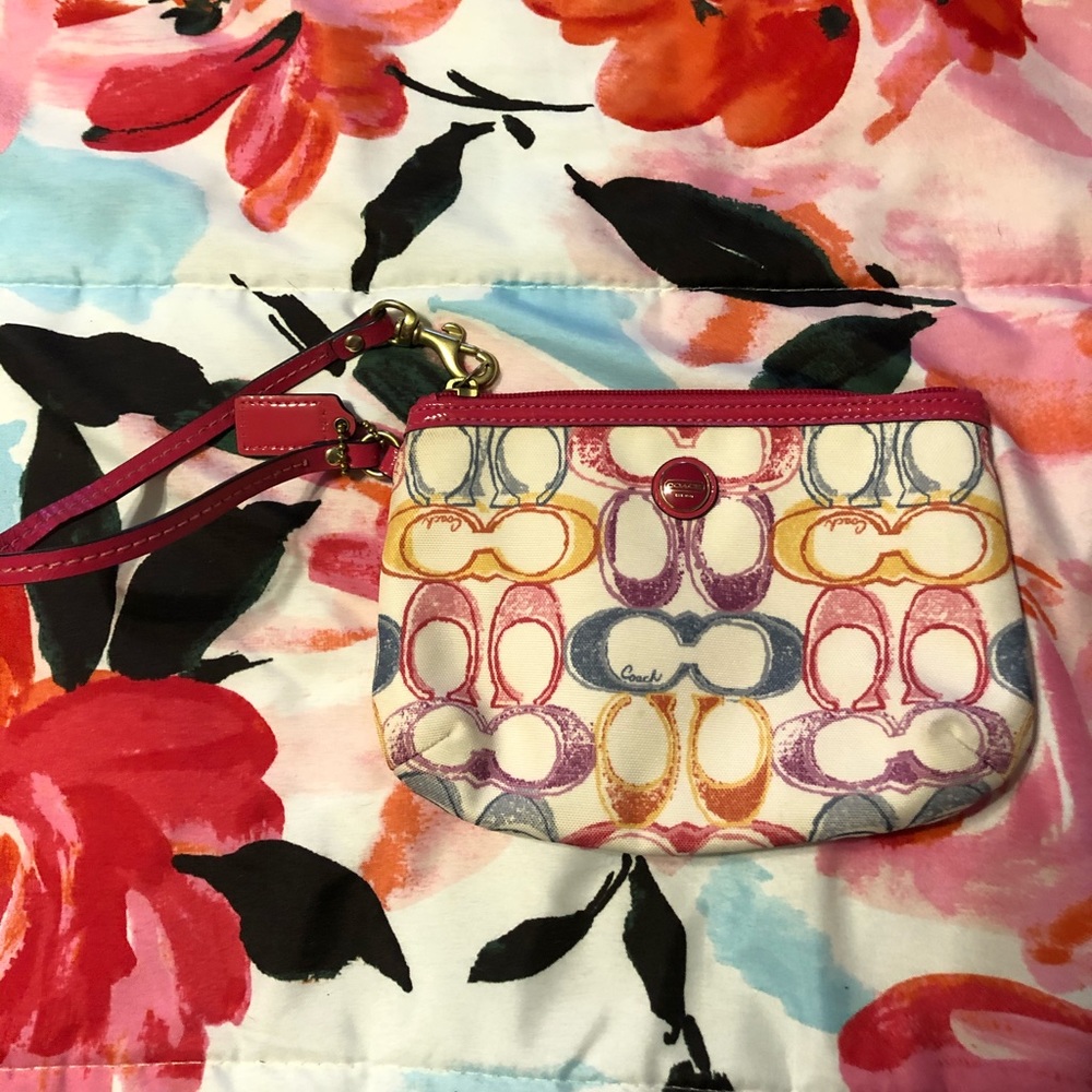 Coach Poppy wristlet